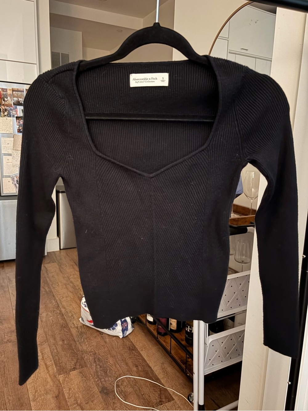 Abercrombie Black Cropped Sweater